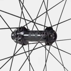 Bontrager Kovee RSL 30 TLR Boost 29” Carbon MTB Vorderrad Schwarz Rabatt 15
