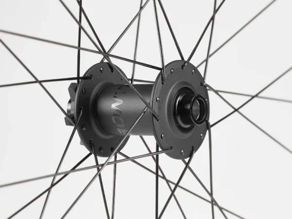 hohe Discount Bontrager Line Elite 30 27.5” Disc Boost 110mm Carbon MTB Vorderrad Schwarz 3